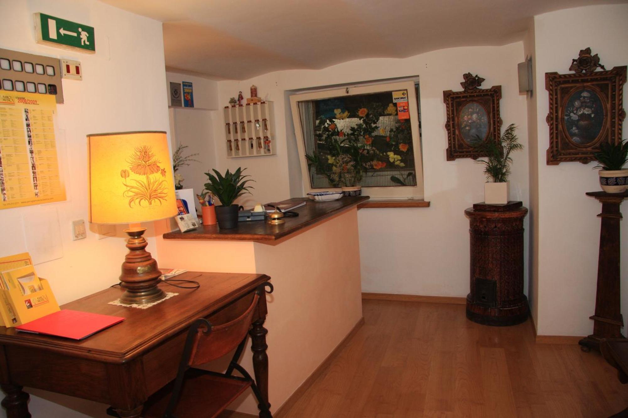 Hotel Morlacchi Perugia Bagian luar foto